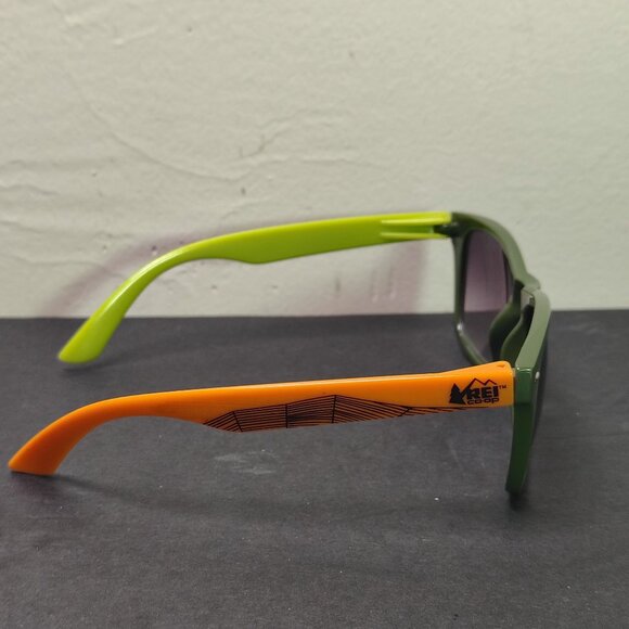 REI Sunglasses Green Yellow Wayferer - Picture 4 of 8
